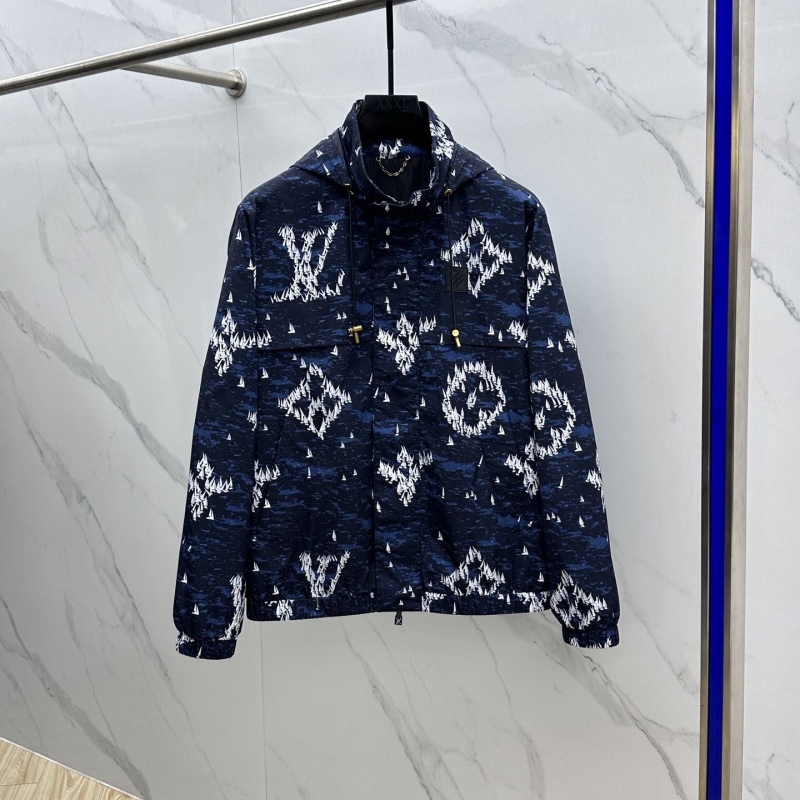 l0vis Vvtt0n outwear